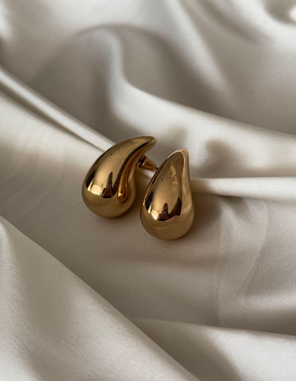 Tear drop earrings