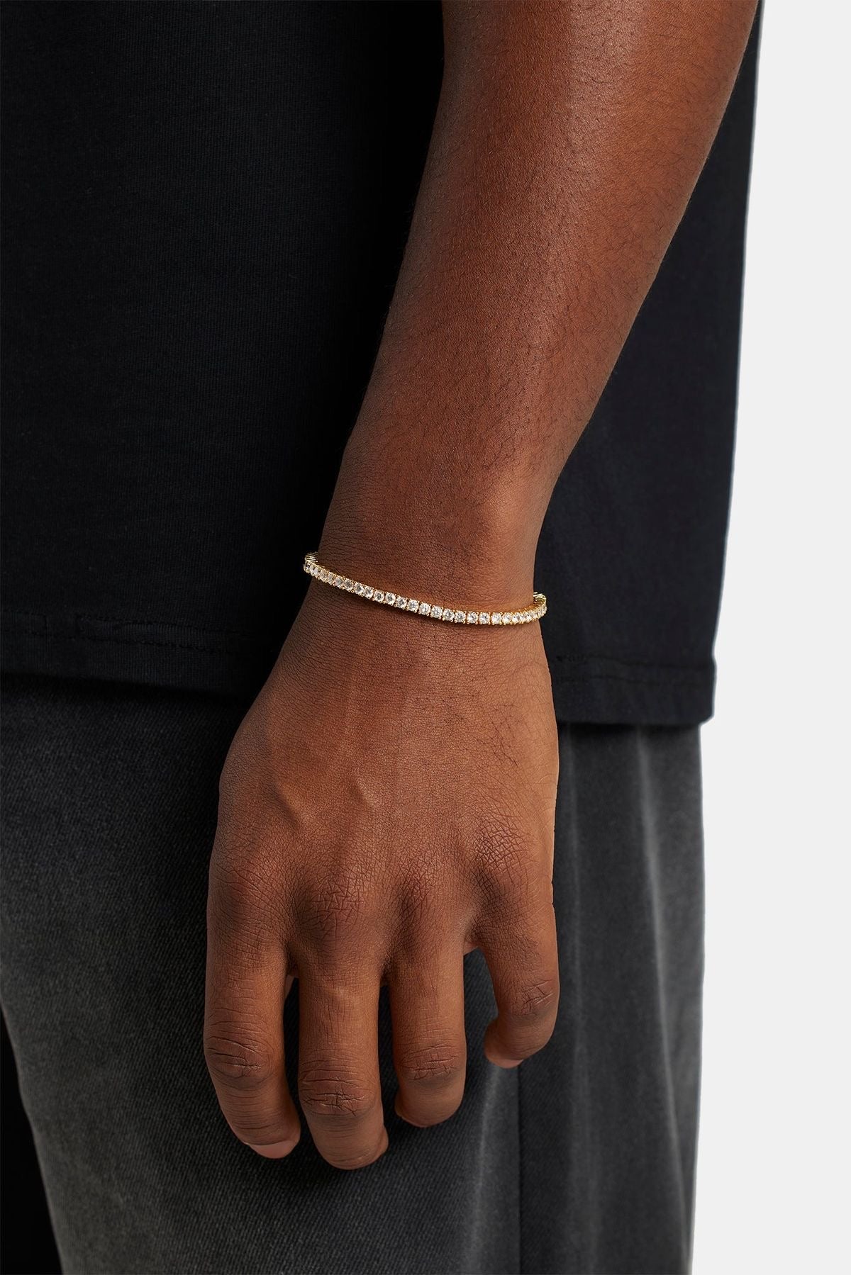Tennis bracelet