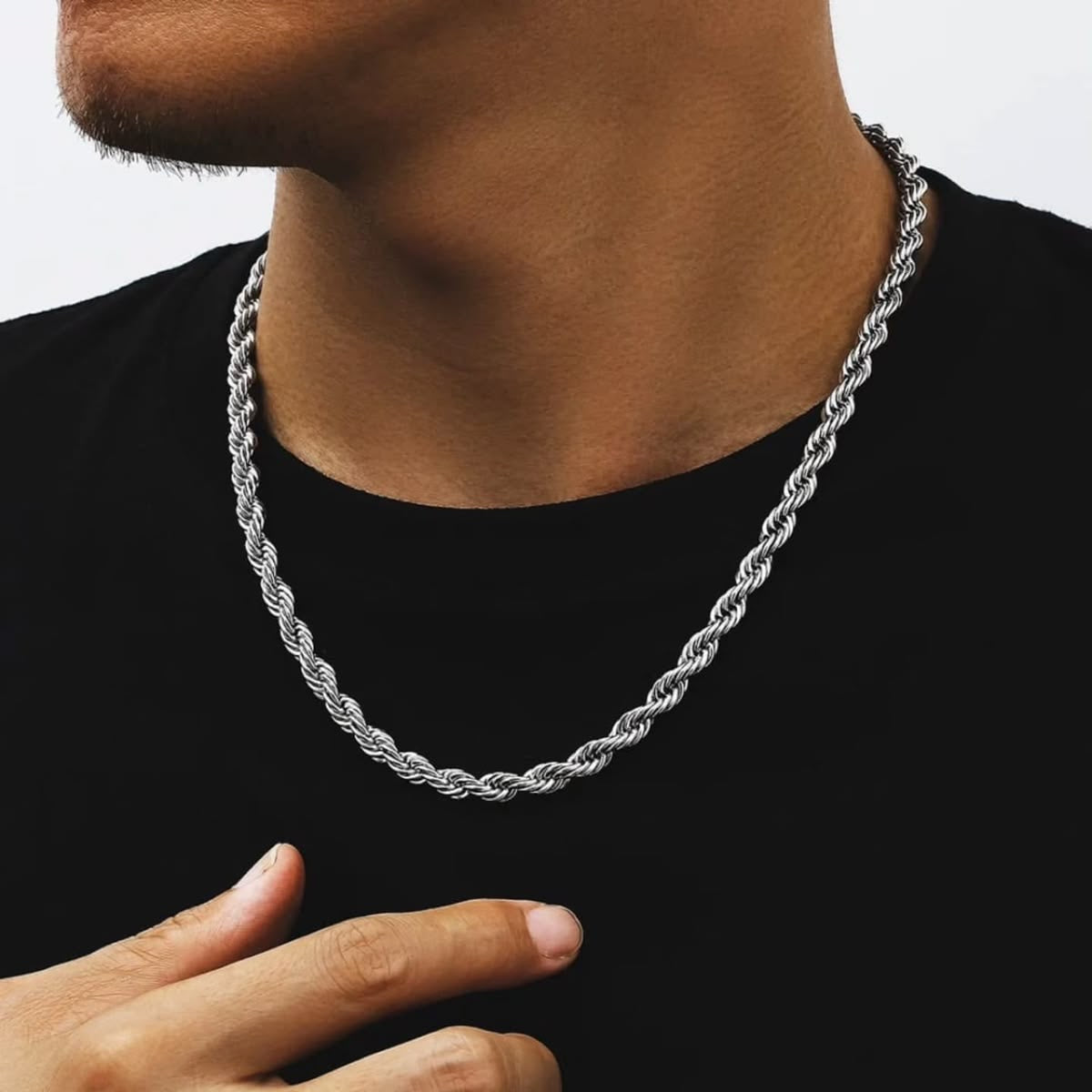 Twisted rope necklace