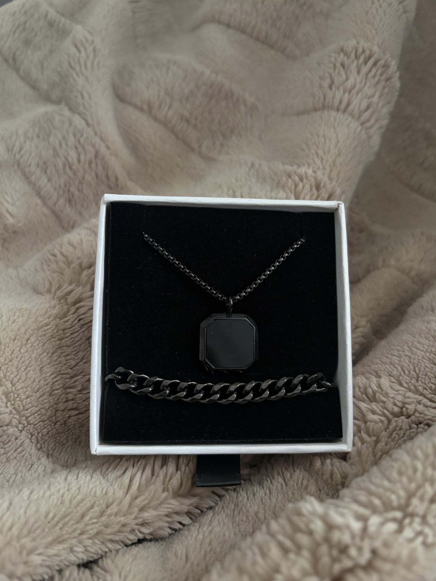 Onyx + bracelet set