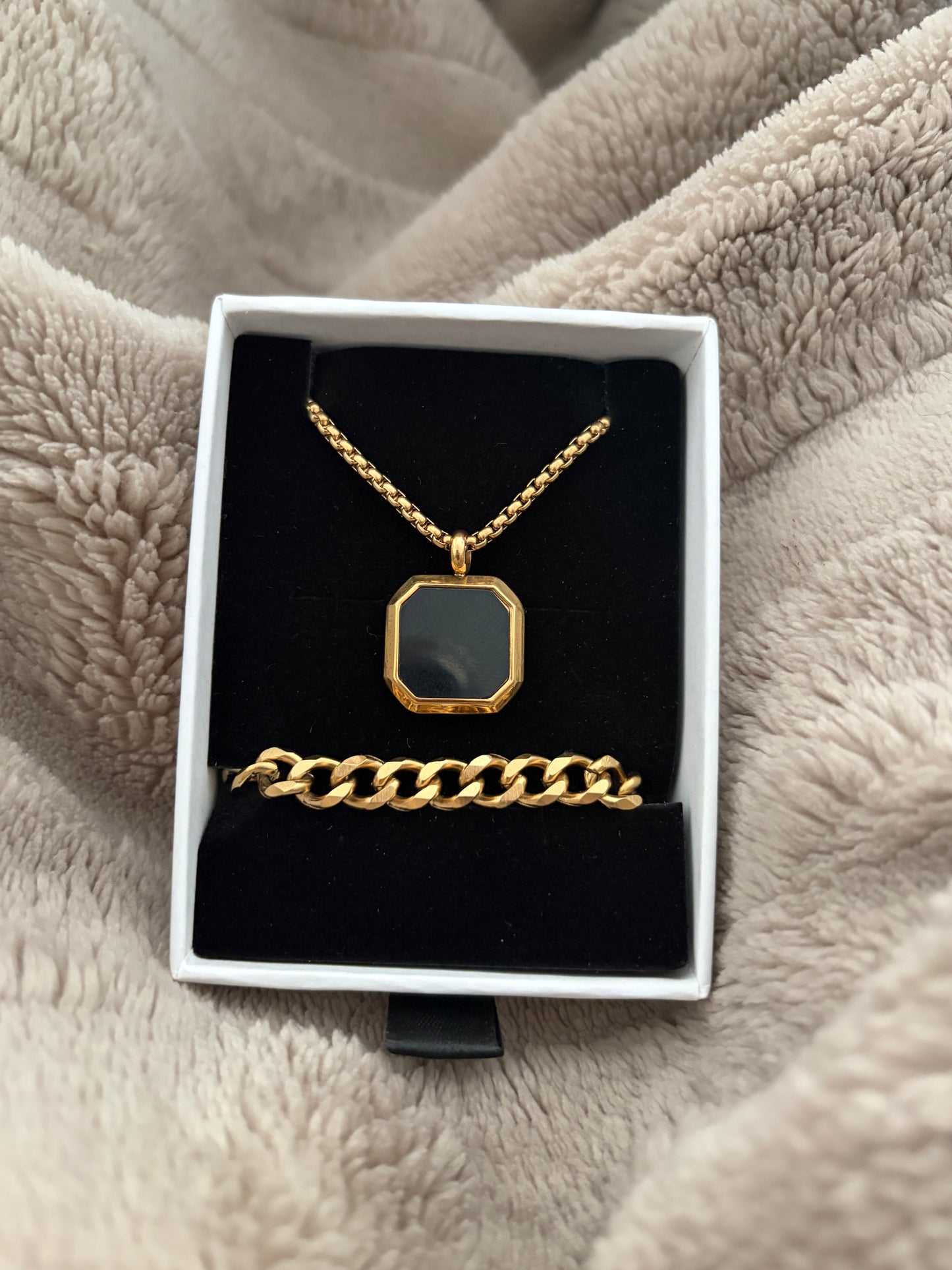 Onyx + bracelet set
