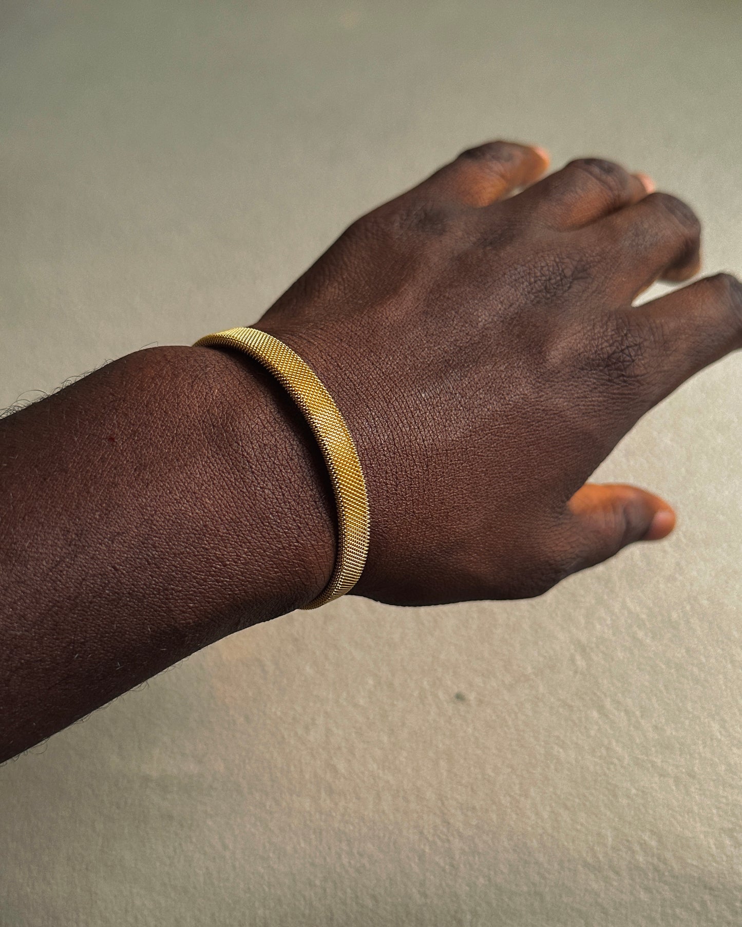 Mesh bangle
