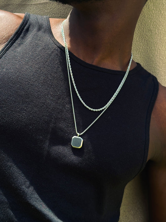 Twisted onyx stack