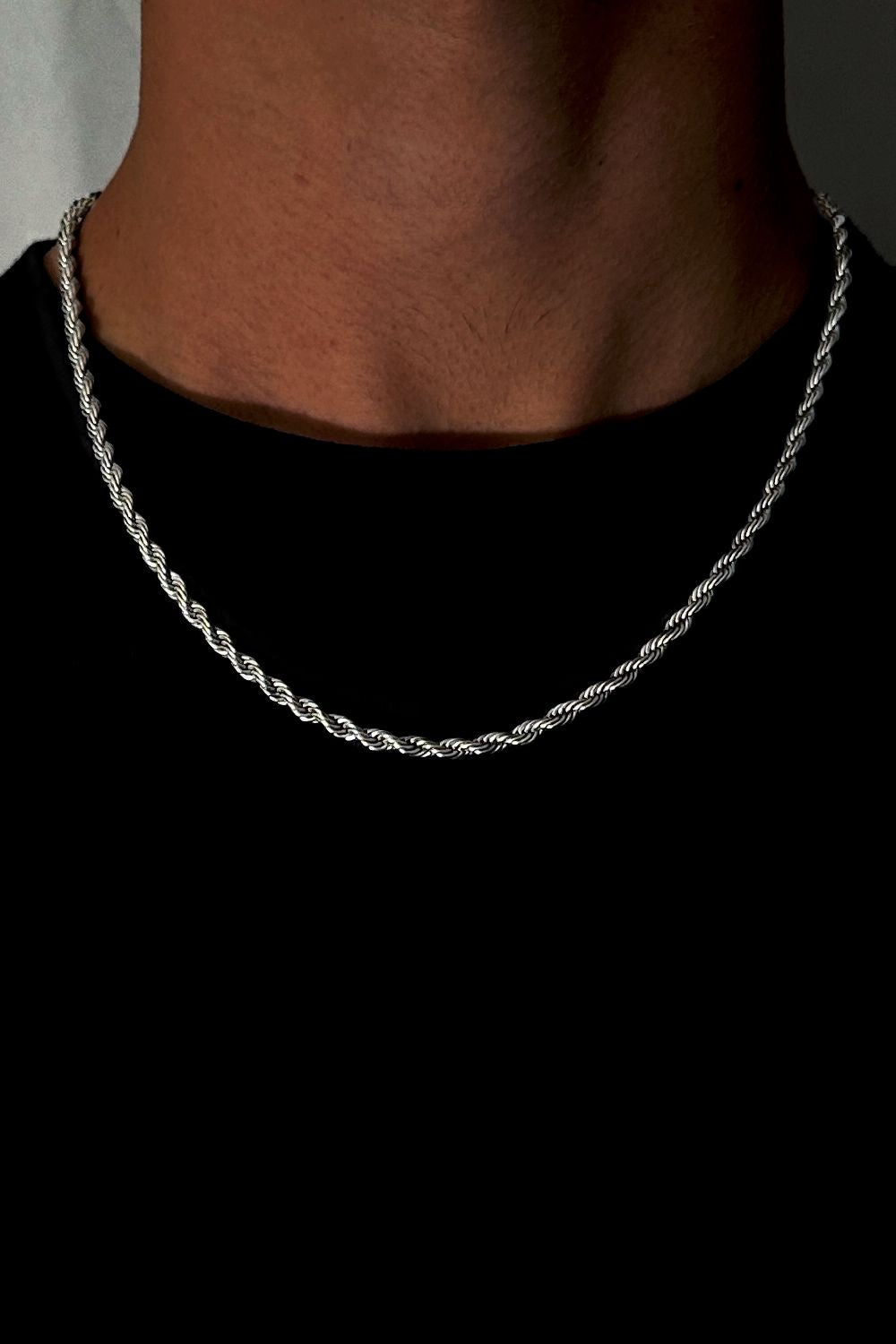 Twisted rope necklace