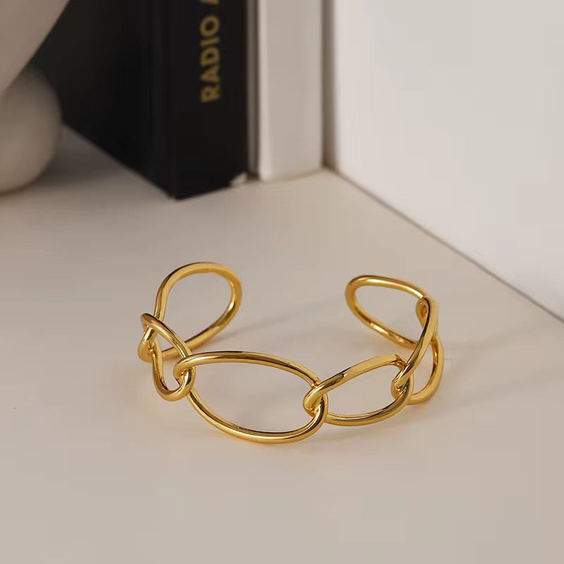 Hollow link bangle