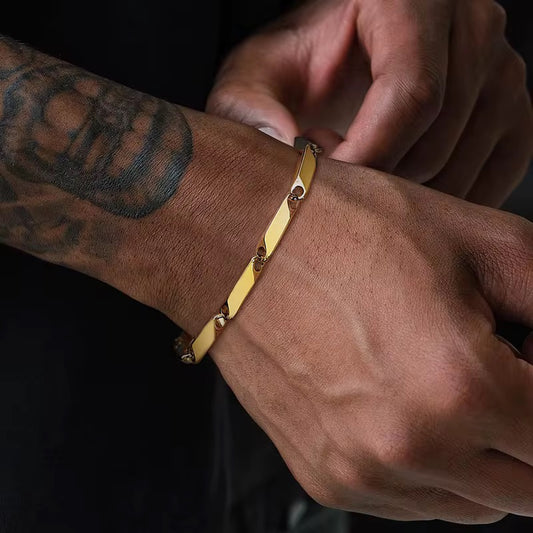 Rhombus bracelet