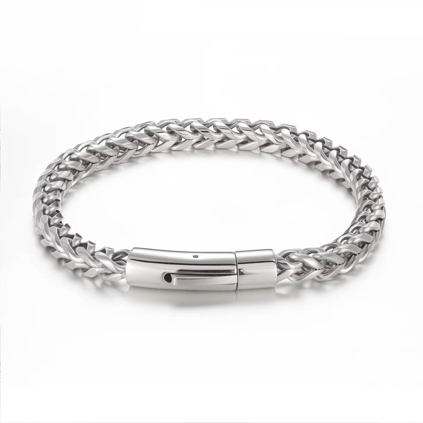 Cylindrical clasp 3d box bracelet